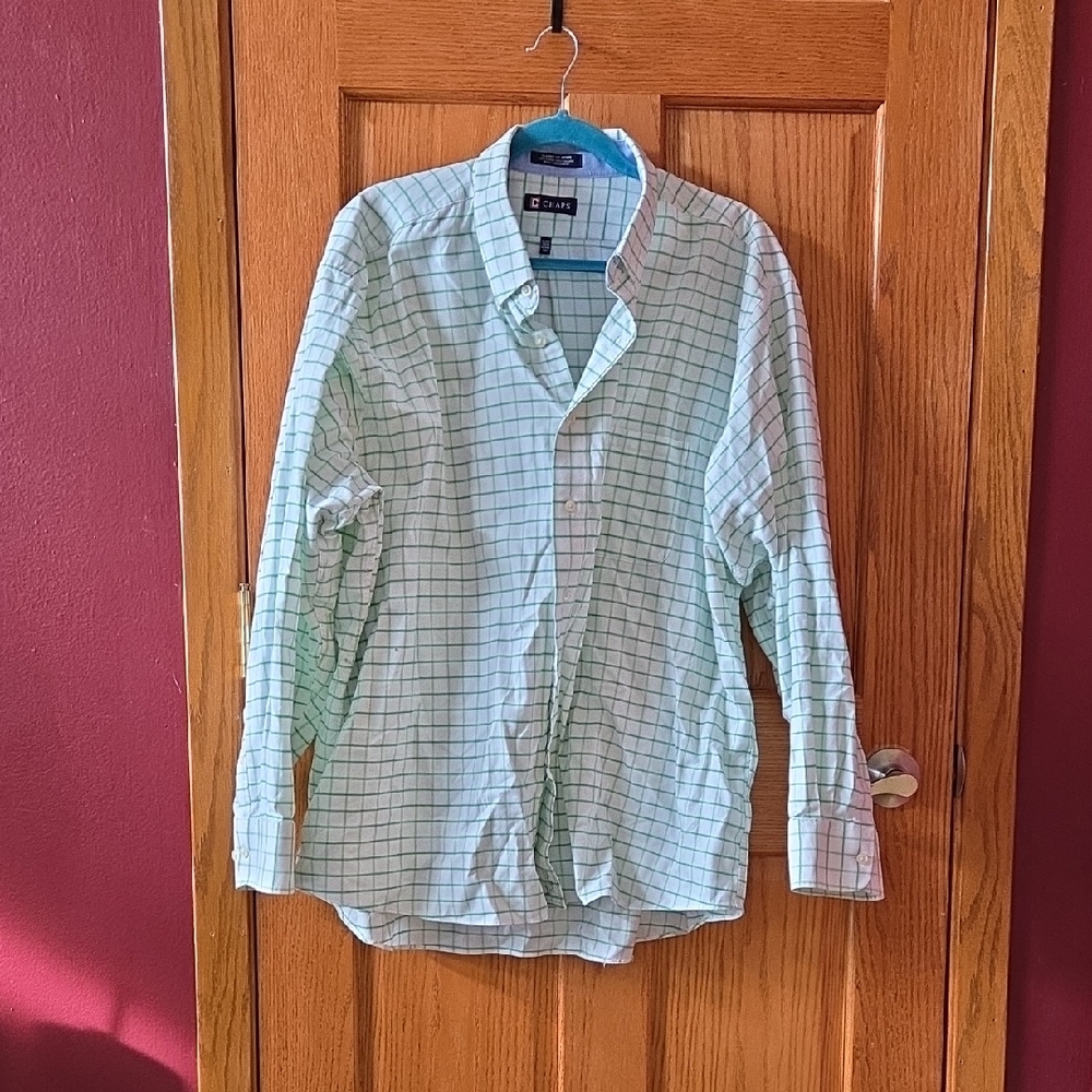 Chaps Men's Light Green Plaid Button Down Shirt